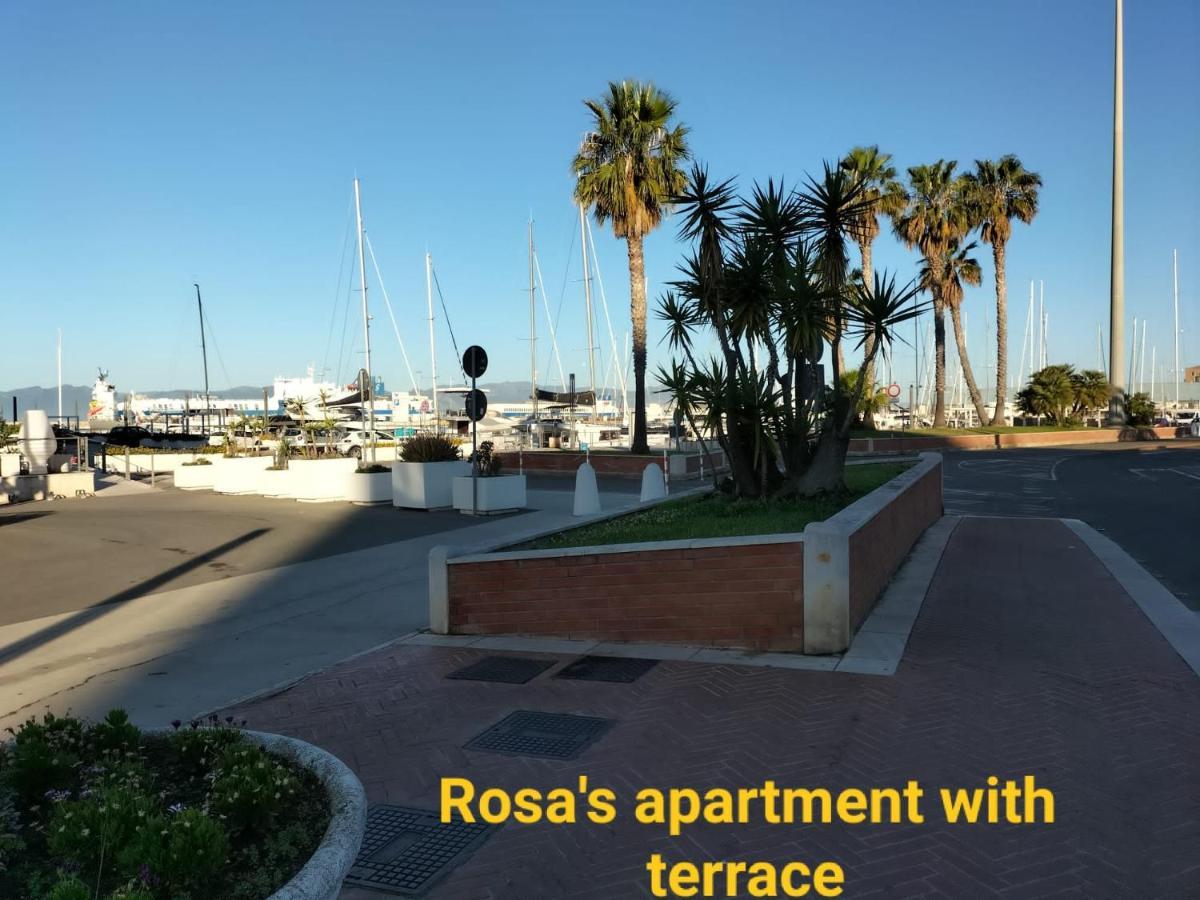 Rosa'S Apartment With Terrace Cagliari Eksteriør billede
