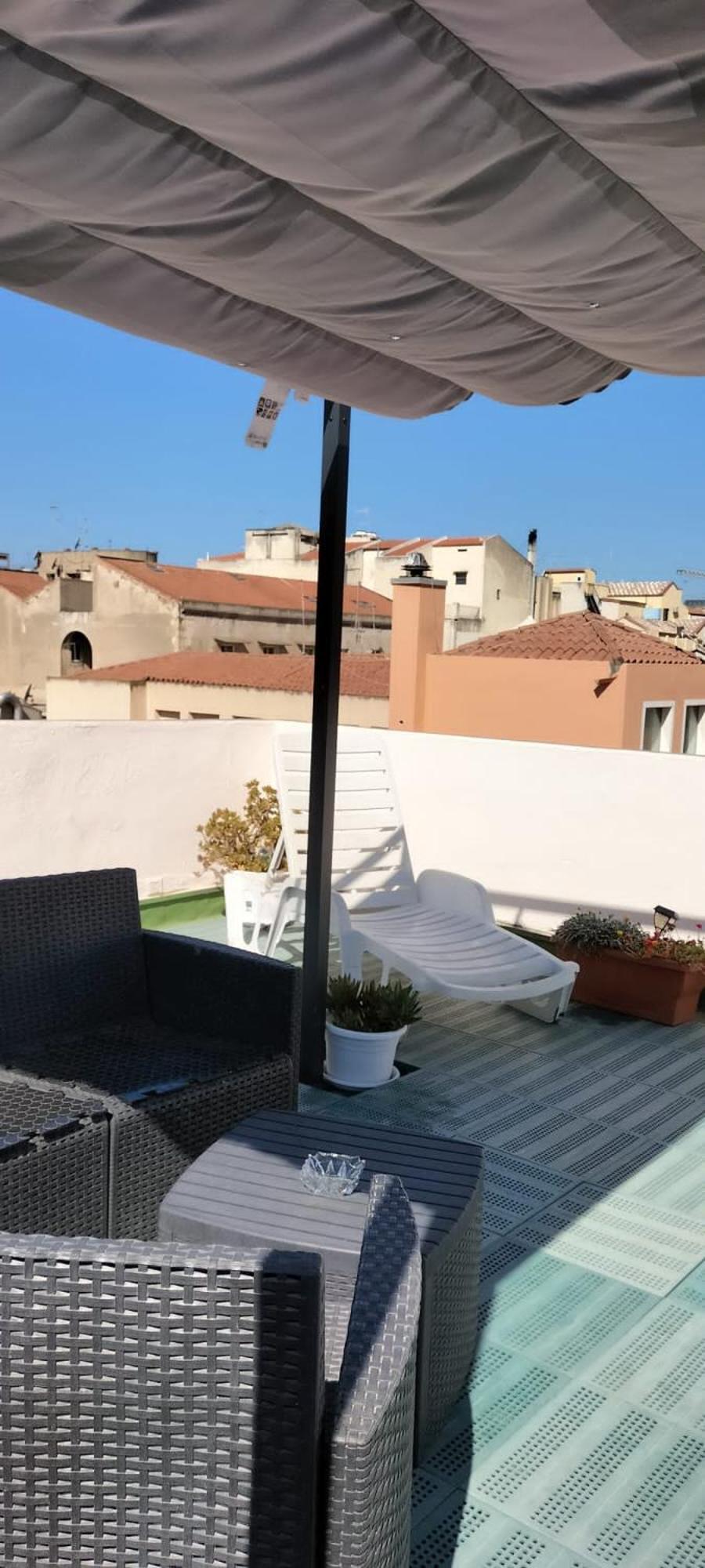 Rosa'S Apartment With Terrace Cagliari Eksteriør billede